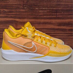 Nike Sabrina 1 TB University Gold Women's 6, Men's 4.5 Yellow Basketball Shoes